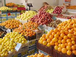  بازرسی از واحدهای عمده و خرده فروش میوه 